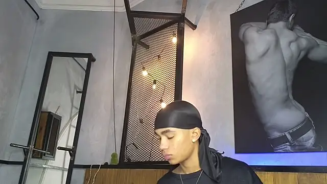 Snapshot of AlanCutee chatting on 25, 2, 2026 AlanCutee online show from 25, 2, 2026