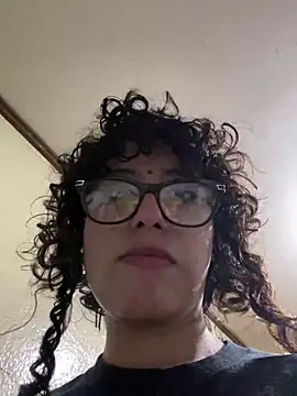 Snapshot of boobislinda chatting on 27, 9, 2025 boobislinda online show from 27, 9, 2025