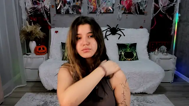 AnoraDark online show from 6, 11, 2025