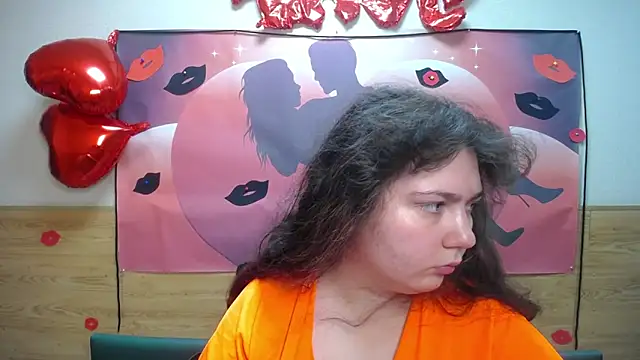 Snapshot of NeonilaLisova chatting on 9, 9, 2025 NeonilaLisova online show from 9, 9, 2025