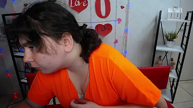 Snapshot of NeonilaLisova chatting on 11, 9, 2025 NeonilaLisova online show from 11, 9, 2025