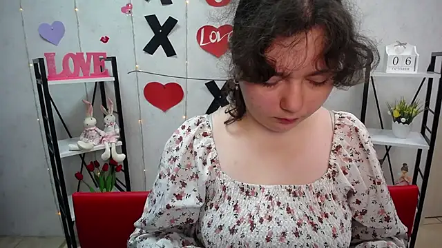 Snapshot of NeonilaLisova chatting on 6, 10, 2025 NeonilaLisova online show from 6, 10, 2025