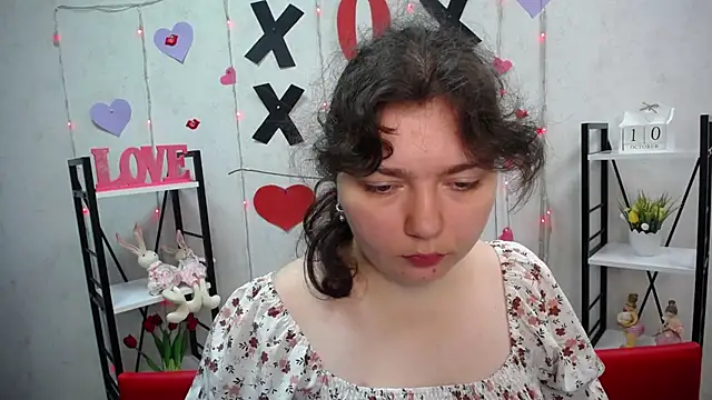 Snapshot of NeonilaLisova chatting on 12, 10, 2025 NeonilaLisova online show from 12, 10, 2025
