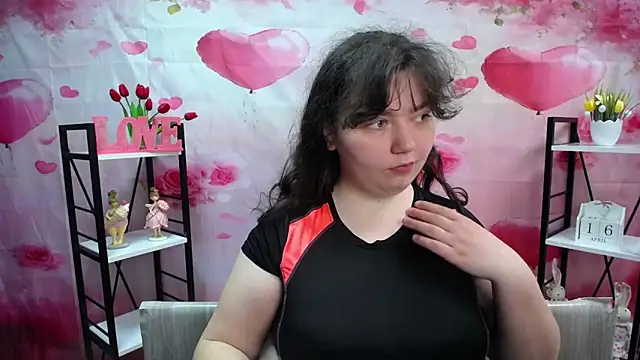 Snapshot of NeonilaLisova chatting on 17, 4, 2026 NeonilaLisova online show from 17, 4, 2026