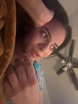 vixxnovalee online show from 24, 11, 2025