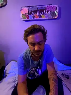 Snapshot of 3615-ULLA chatting on 21, 11, 2025 3615-ULLA online show from 21, 11, 2025