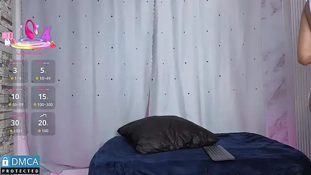 Snapshot of Clhoee_ chatting on 25, 10, 2025 Clhoee online show from 25, 10, 2025