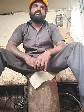 Snapshot of Gk_99999 chatting on 6, 10, 2025 Gk 99999 online show from 6, 10, 2025