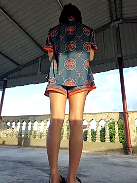 Snapshot of aloan_Tk chatting on 18, 9, 2025 aloan Tk online show from 18, 9, 2025