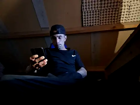 kompiee online show from 1, 10, 2025