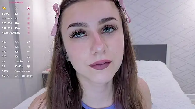 Snapshot of thelittlecowgirl chatting on 27, 11, 2025 thelittlecowgirl online show from 27, 11, 2025