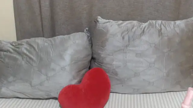 Snapshot of ScarlettNoire chatting on 28, 11, 2025 ScarlettNoire online show from 28, 11, 2025