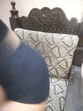 Snapshot of Curvey_Girl chatting on 8, 9, 2025 Curvey Girl online show from 8, 9, 2025