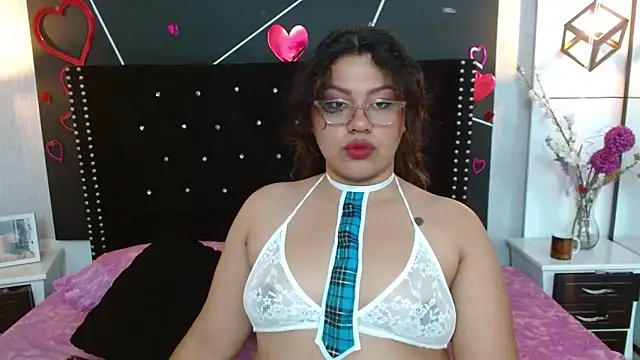 CloeStron online show from 9, 9, 2025