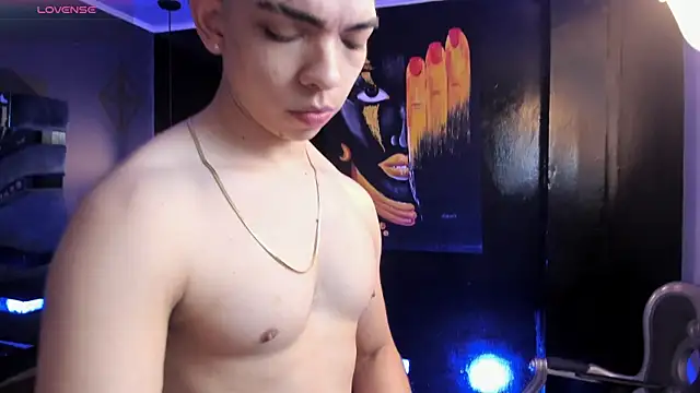 Snapshot of Eryonbradley chatting on 22, 10, 2025 Eryonbradley online show from 22, 10, 2025