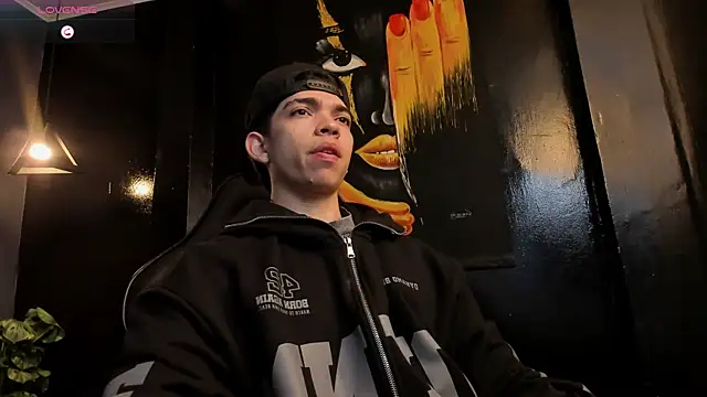 Snapshot of Eryonbradley chatting on 22, 11, 2025 Eryonbradley online show from 22, 11, 2025