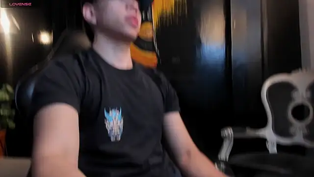 Snapshot of Eryonbradley chatting on 29, 11, 2025 Eryonbradley online show from 29, 11, 2025