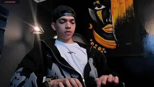 Snapshot of Eryonbradley chatting on 1, 12, 2025 Eryonbradley online show from 1, 12, 2025