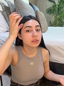 EmelyParker online show from 12, 4, 2026