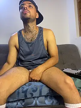 tomas smith1 online show from 12, 4, 2026