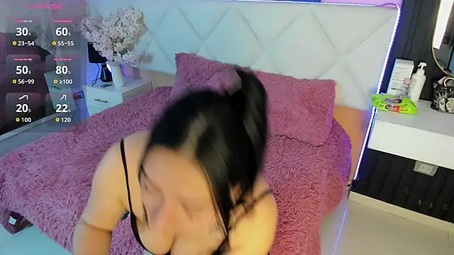 Snapshot of veronica_hill_ chatting on 11, 9, 2025 veronica hill online show from 11, 9, 2025