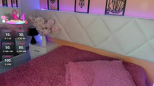 Snapshot of veronica_hill_ chatting on 10, 11, 2025 veronica hill online show from 10, 11, 2025