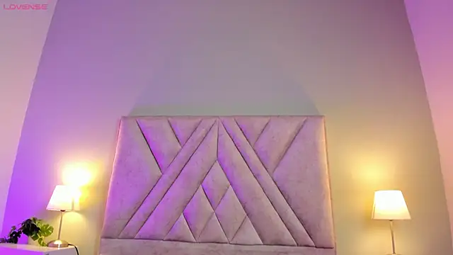 victoria becker  online show from 6, 4, 2026