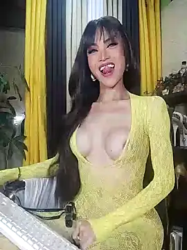 Snapshot of AngelMisterious chatting on 14, 11, 2025 AngelMisterious online show from 14, 11, 2025