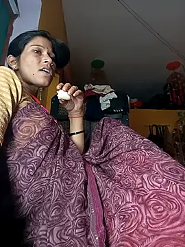 Snapshot of Sonam_pandeyji chatting on 1, 11, 2025 Sonam pandeyji online show from 1, 11, 2025