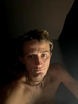 Snapshot of StoneyCam chatting on 14, 9, 2025 StoneyCam online show from 14, 9, 2025