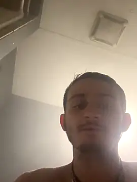 Snapshot of StoneyCam chatting on 26, 11, 2025 StoneyCam online show from 26, 11, 2025