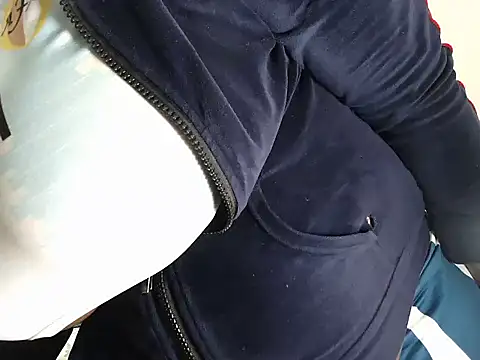 BigPussy10xx online show from 15, 5, 2026