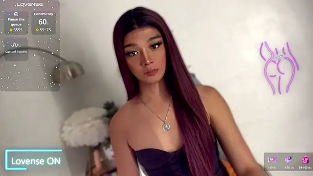 TrinityFucksYou online show from 27, 10, 2025