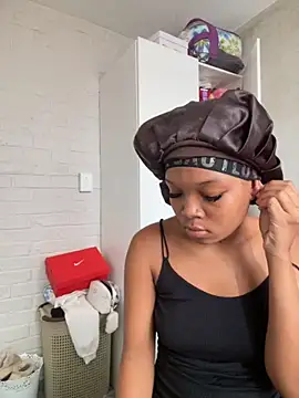 Snapshot of BaddestAss22 chatting on 16, 11, 2025 BaddestAss22 online show from 16, 11, 2025