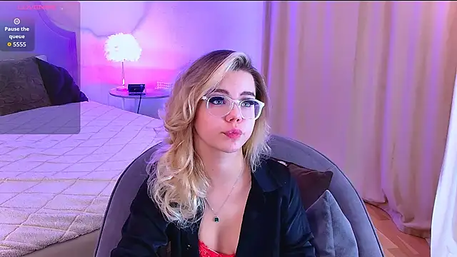 Snapshot of PrincessSlay chatting on 29, 9, 2025 PrincessSlay online show from 29, 9, 2025