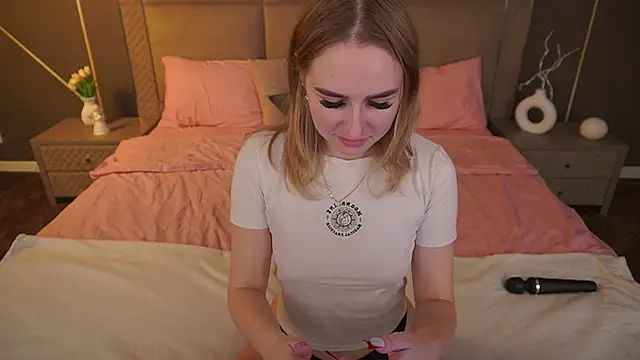 GabriellaJass online show from 19, 10, 2025