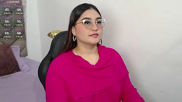 Snapshot of heluejamil chatting on 23, 10, 2025 heluejamil online show from 23, 10, 2025