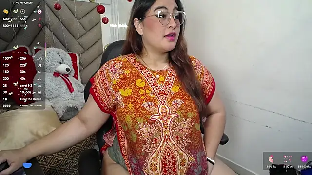 Snapshot of heluejamil chatting on 20, 12, 2025 heluejamil online show from 20, 12, 2025