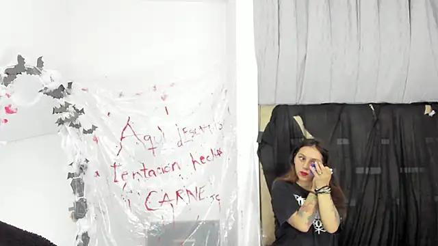 JulianaCarter online show from 27, 10, 2025