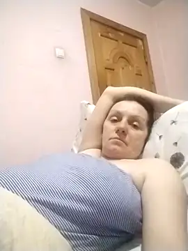 Snapshot of KimmyAghora chatting on 15, 12, 2025 KimmyAghora online show from 15, 12, 2025