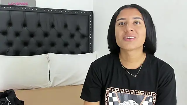 ScarlettVell online show from 9, 9, 2025