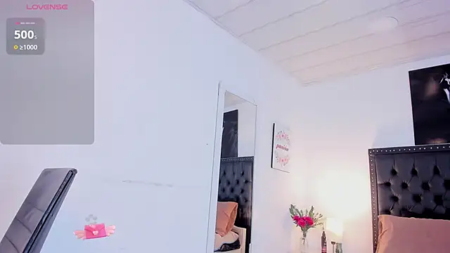 ScarlettVell online show from 22, 11, 2025