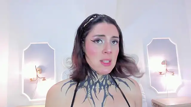 mystikdoll online show from 10, 9, 2025