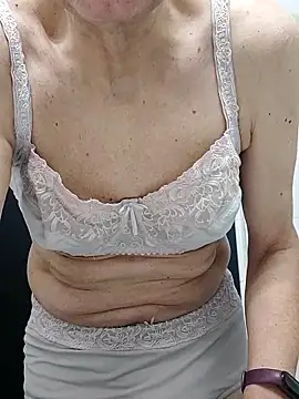 Emily de Carla online show from 16, 2, 2026