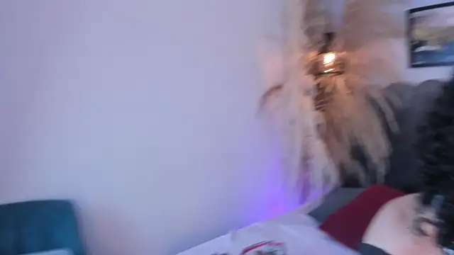 Dark nina  online show from 1, 12, 2025