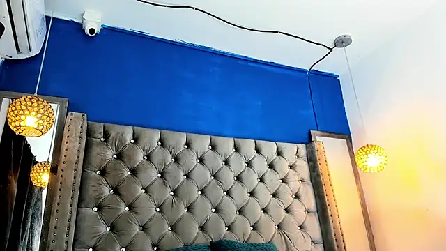 latinhotmuscle online show from 14, 11, 2025