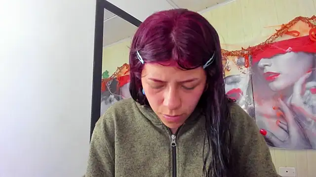 Snapshot of Raven_Rouge_ chatting on 31, 10, 2025 Raven Rouge online show from 31, 10, 2025