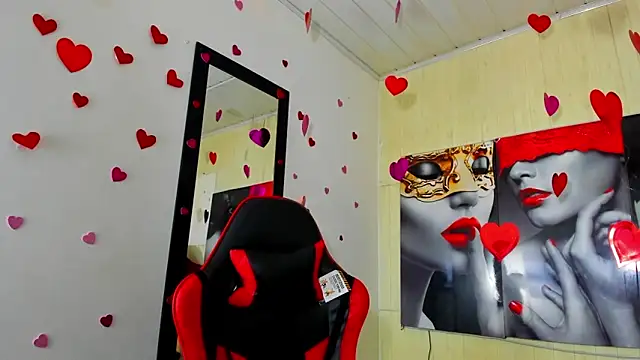 Raven Rouge  online show from 2, 3, 2026