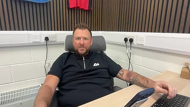 Snapshot of bilf1978 chatting on 25, 2, 2026 bilf1978 online show from 25, 2, 2026