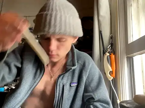 Snapshot of XanderOzzz chatting on 2, 11, 2025 XanderOzzz online show from 2, 11, 2025